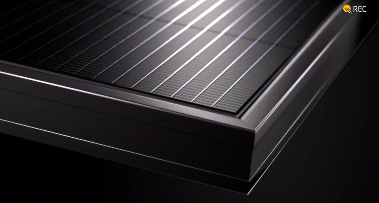 Solar Panel (Photovoltaic Module)